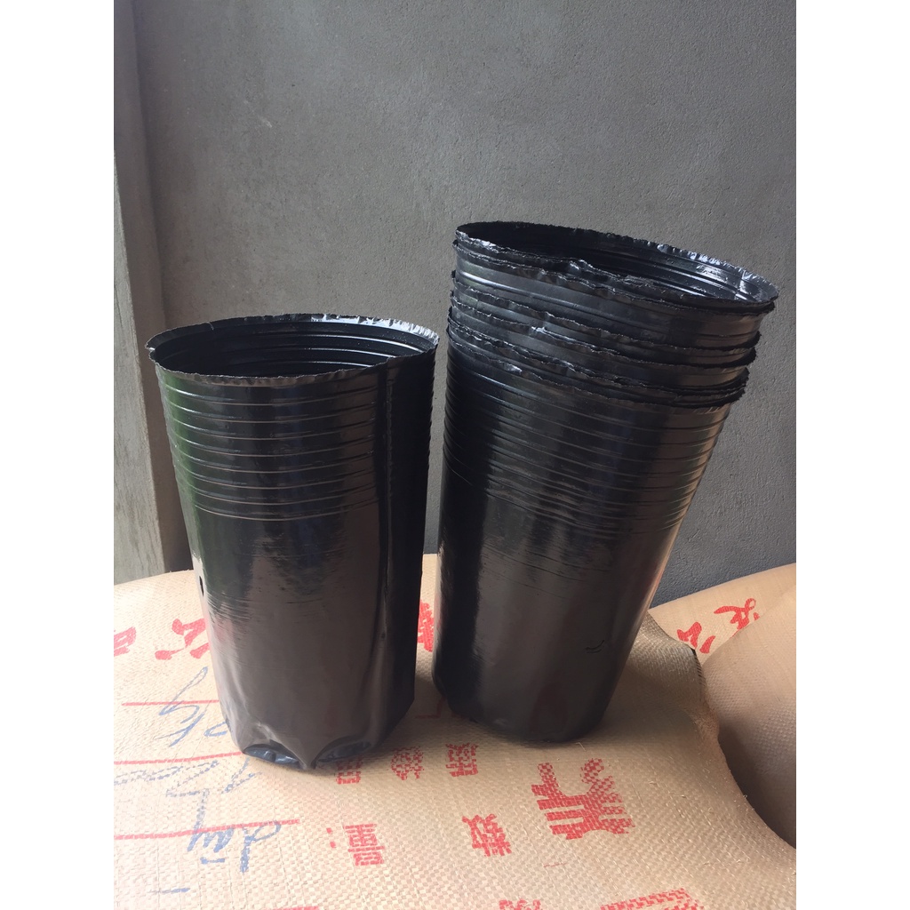 1 KG BẦU ƯƠM C18 (DỊCH TRUYỀN CHO CÂY, BẠT CHỐNG CỎ, KEO RUỒI VÀNG...)