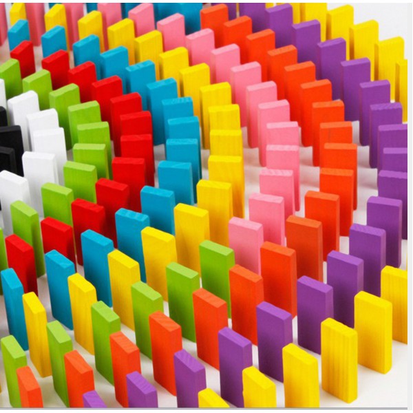 Đồ chơi Domino màu 100 - 120 chi tiết cho bé