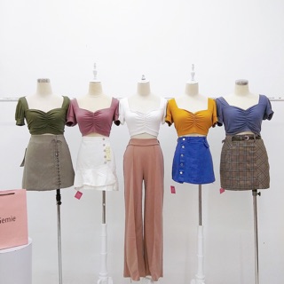 Áo croptop cổ nơ tay phồng
