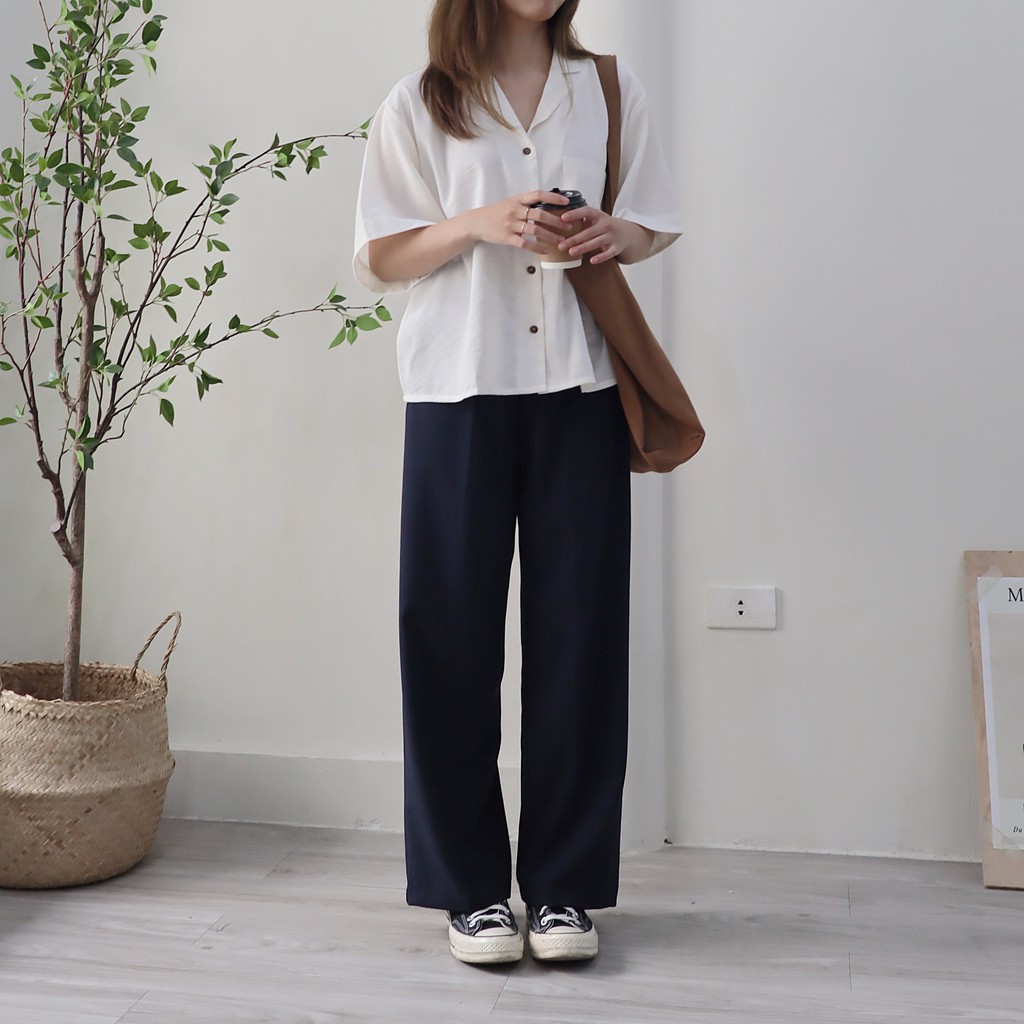 Áo sơ mi tay ngắn vải đũi lụa - Basic Shirt - ufothebasic