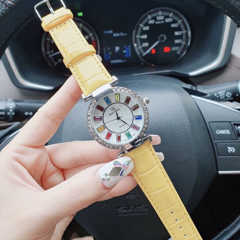 Đồng hồ nữ dây da Royal viền đá sang chảnh thời trang