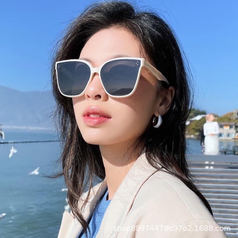 Kính 3 chấm thời trang