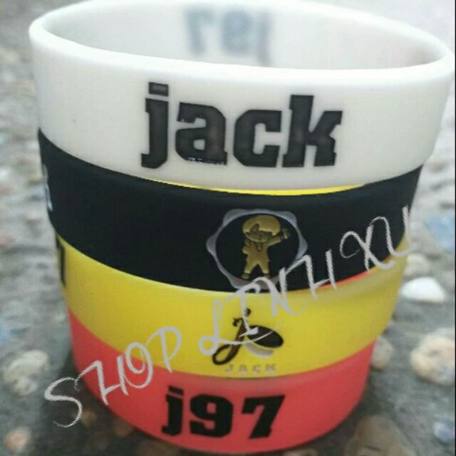 - Vòng Jack Cao Su Đeo Tay