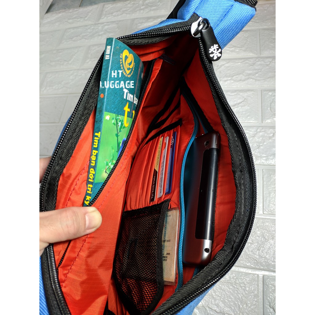 Túi đeo chéo kháng nước Crumpler Doozy Medium Unisex