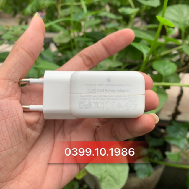 Củ Ipad 10w zin bóc máy còn mới 97-99%