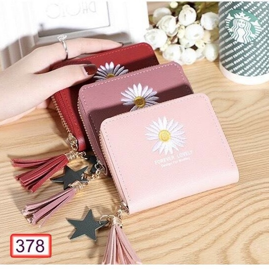 Ví nữ ngắn cầm tay, bóp ví mini thêu hoa cúc da PU nhiều ngăn nhỏ gọn bỏ túi tiện lợi 𝗚𝗜𝗔𝗗𝗨𝗡𝗚𝗛𝗔𝗡𝗢𝗜𝟯𝟵