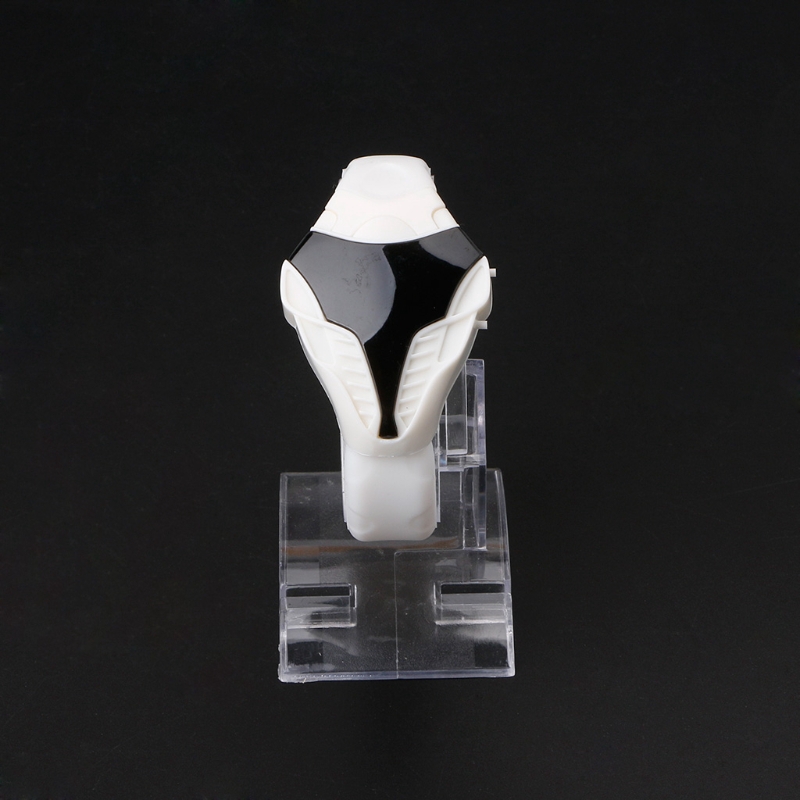 Đồng hồ điện tử mặt tam giác dây silicon cho nam
