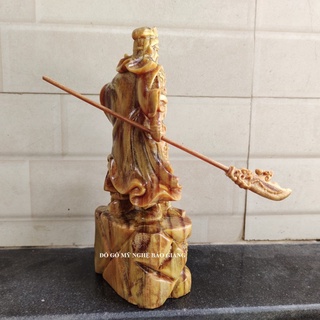 Tượng quan công gỗ huyết long
