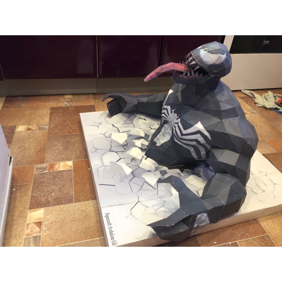 VENOM - Mô hình giấy