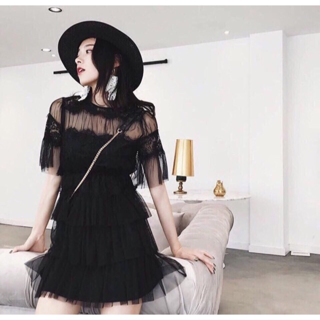 Đầm ren tầng