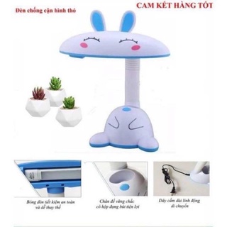 Đèn học thỏ có chỗ cắm bút cho bé