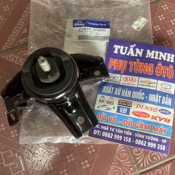 Chân máy Grand i10