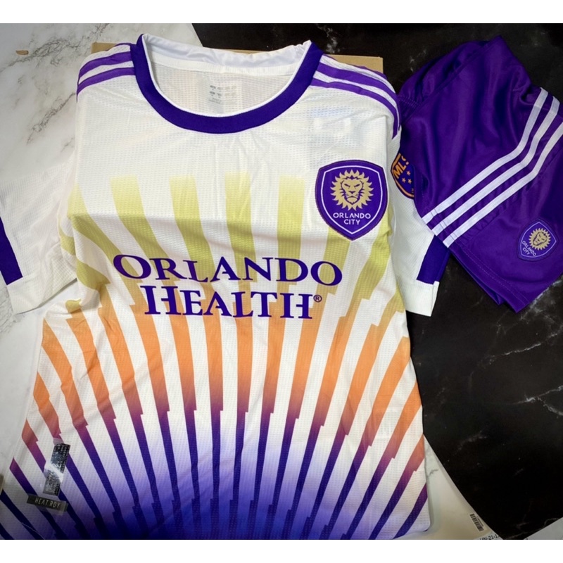 Set Bộ quần áo thể thao bóng đá vải gai thái clb orlando áo trắng quần tím 2022