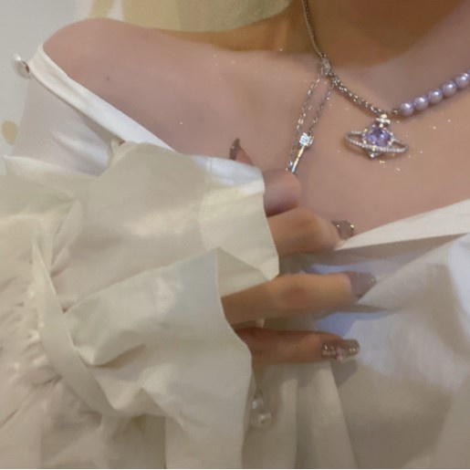 Vòng cổ Mặt Hình Hành Tinh Đính Đá Zircon Và Ngọc Trai Phong Cách Cổ Điển Sang Trọng