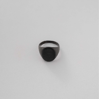 nhẫn đen trơn mặt oval