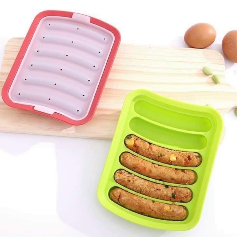 Khuôn làm xúc xích bằng silicon chịu nhiệt có nắp đậy, 6 ngăn đều đẹp, tiện dụng