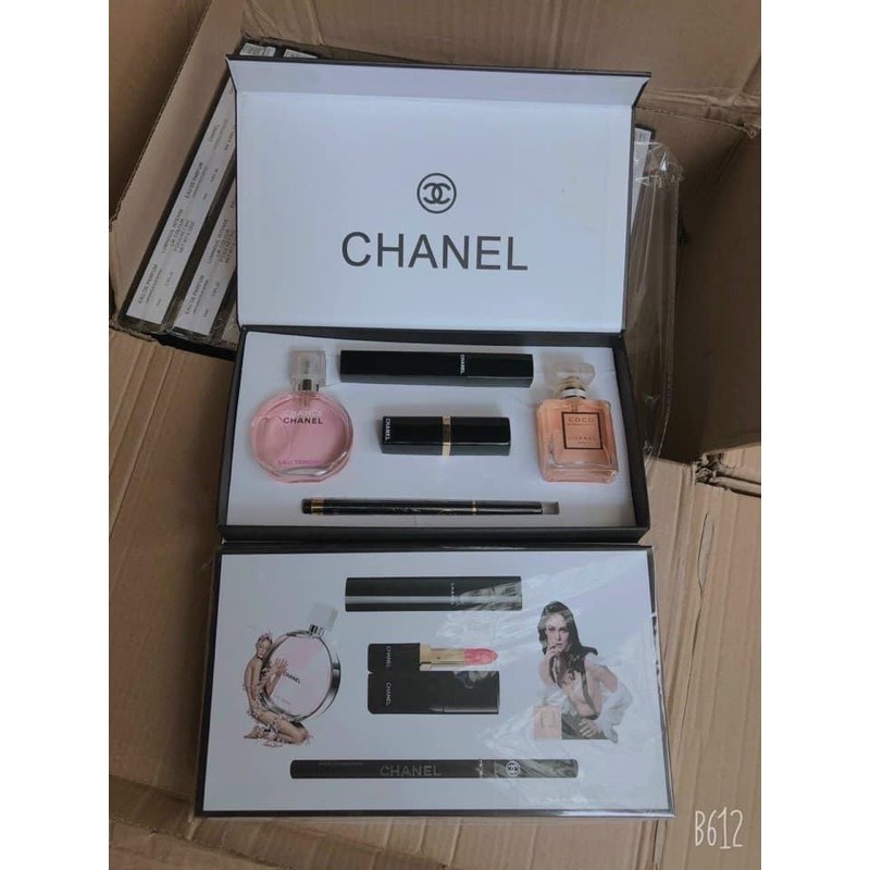 set trang điểm 5 món