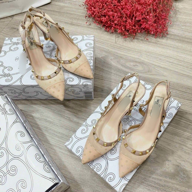 SANDAL LƯỚI VIỀN ĐINH HÀNG XỊN QCCC