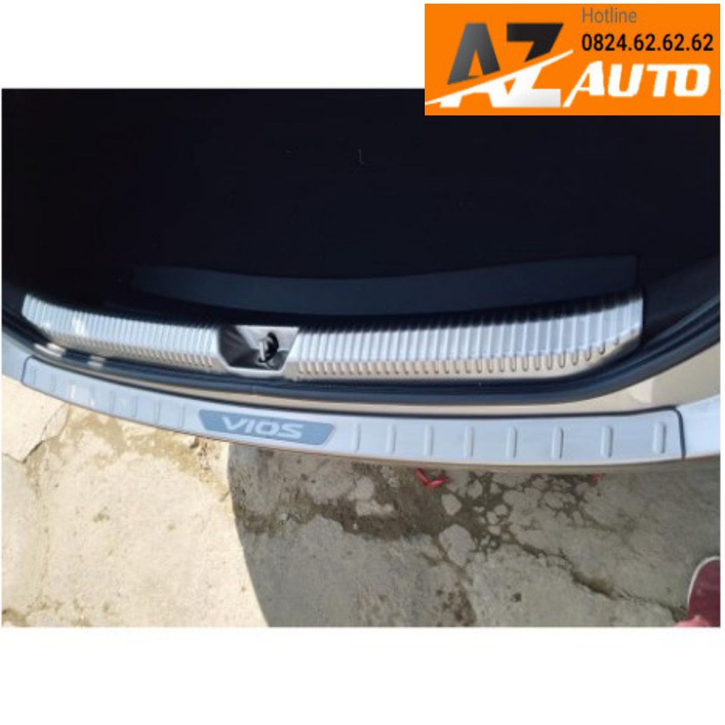 Ốp Chống trầy cốp Toyota vios 2023 - 2019, CHất liệu innox sáng bóng - cao cấp nhất thị trường