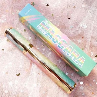 Mascara cầu vồng kim tuyến cho đôi mi cong dài tự nhiên