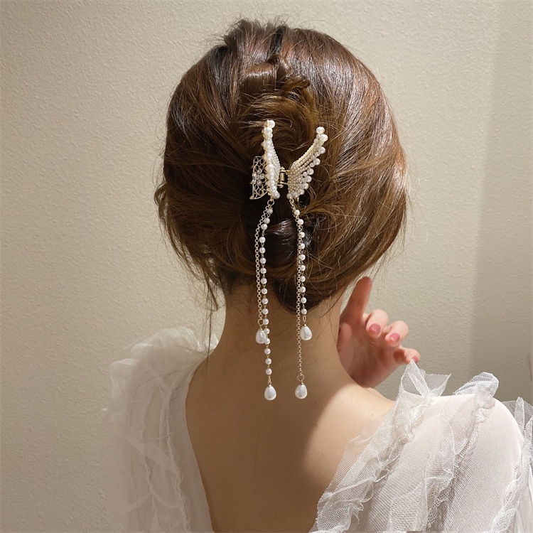 Kẹp Tóc Hình Bướm Đính Ngọc Trai Giả Bằng Kim Loại Kích Thước Nhỏ Cho Nữ