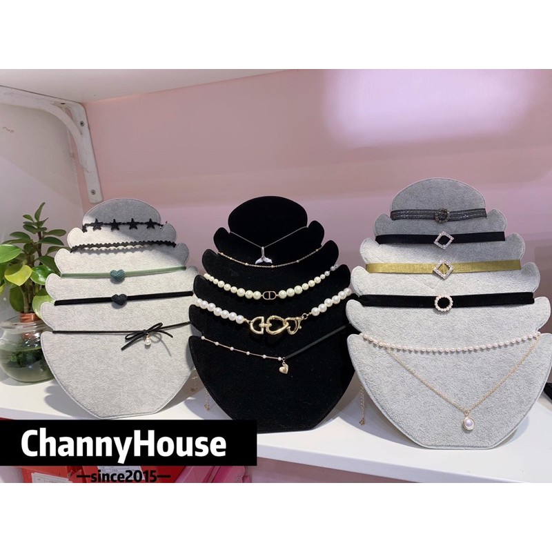 Giá treo dây chuyền nhung xinh xinh