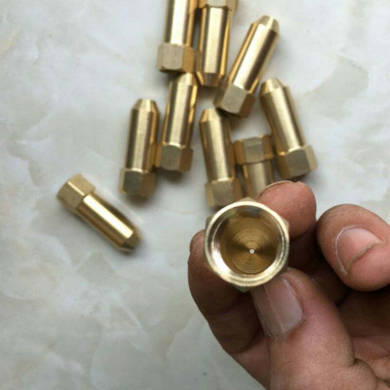 Béc rửa xe bằng đồng các loại ngắn, dài ren 13 và ren 21 hàng loại 1.