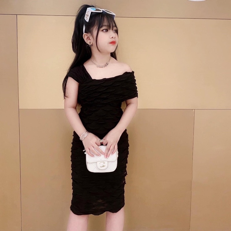 Váy body nâu đen bé gái