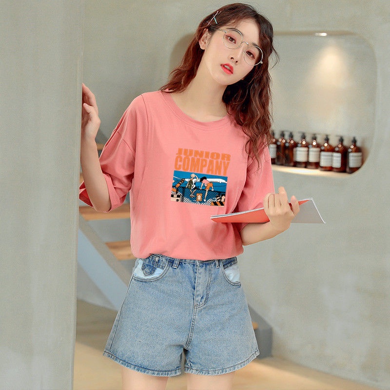 Áo thun tay ngắn dáng rộng phong cách mùa hè 2022 cho mẹ bỉm sữa