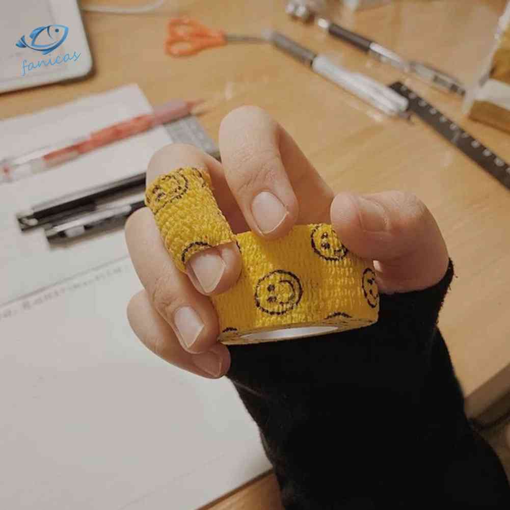 Vỏ Bọc Bảo Vệ Ngón Tay Thêu Chữ Thập Độc Đáo Tiện Dụng