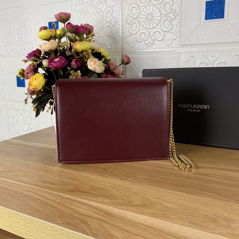 Túi xách Yves Saint Laurent cassan màu đỏ đô size 22cm (có sẵn)