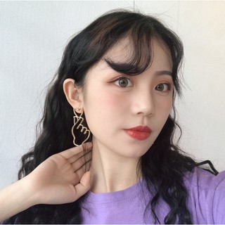 Bông tai thả tim