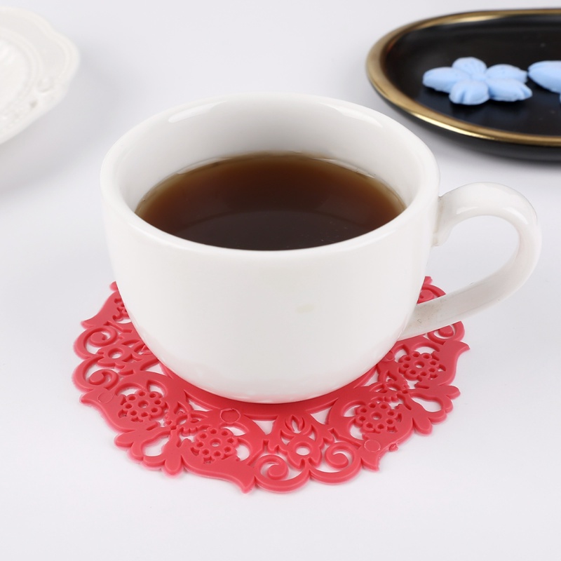 Tấm Lót Ly Trà Bằng Silicone Cách Nhiệt Chống Trượt Thiết Kế Đục Lỗ Tiện Dụng