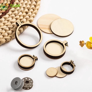 Khung tròn mini bằng gỗ dùng thêu tranh chữ thập DIY