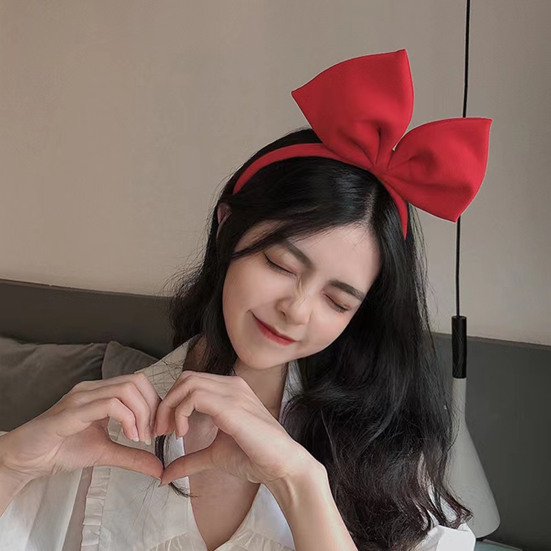 Băng đô nơ lớn màu đỏ kiểu Snow White mới nhất dành cho nữ