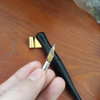 Miếng đồng giữ mực cho quản