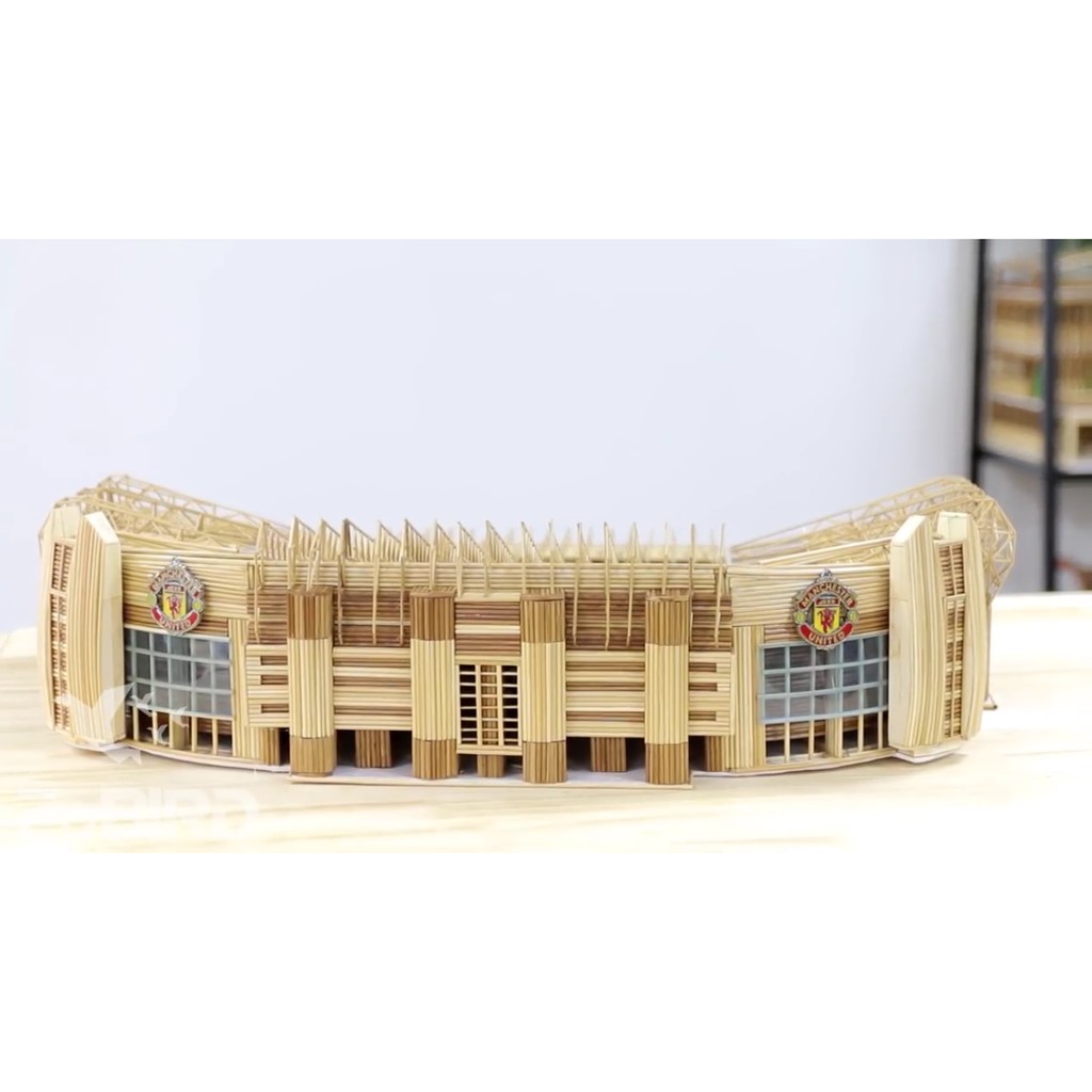 (Handmade) Mô hình sân vận động old trafford bằng tăm tre