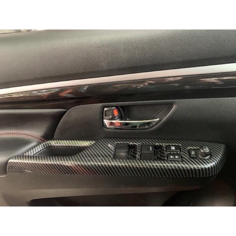 Ốp nội thất Suzuki XL7 vân đá , vân cacbon