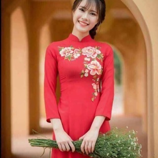 Áo dài may sẵn thêu tay thủ công