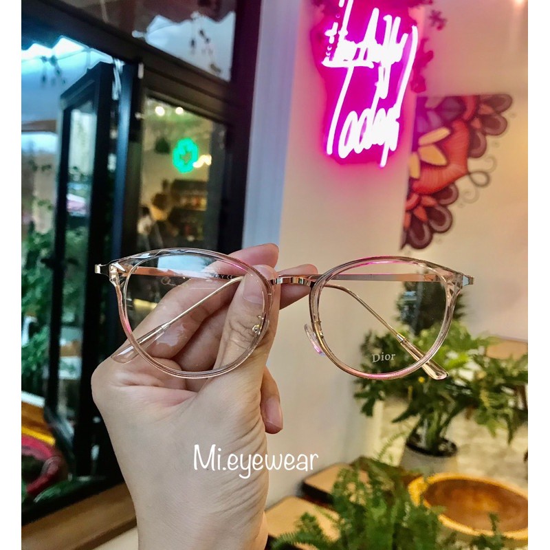 gọng trứng dior