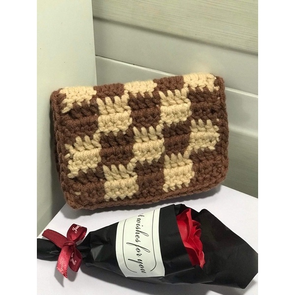 VÍ CẦM TAY CARO. Ví len handmade