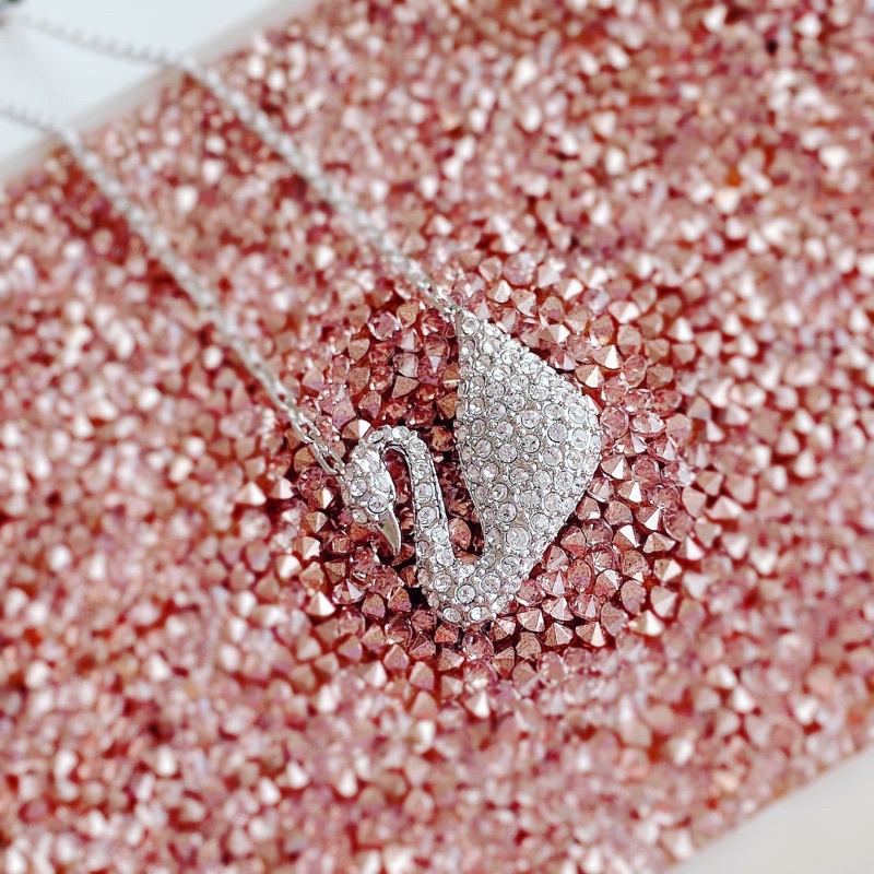 DÂY CHUYỀN, KHUYÊN TAI, NHẪN SWAROVSKI ĐÁ HÀNG CHÍNH HÃNG