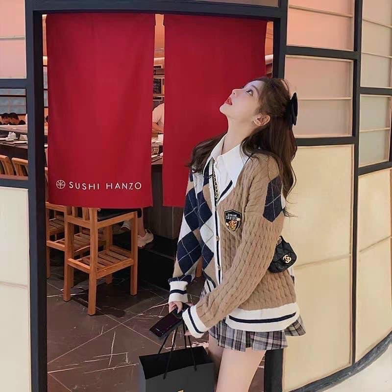 [ CÓ ẢNH THẬT + VIDEO TỰ QUAY ] Set 3 Món Style Hàn Quốc Gồm Áo Cgd, Áo Sơ Mi, Chân Váy Kẻ Phối Màu Hàng Đẹp | BigBuy360 - bigbuy360.vn