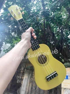 Đàn ukulele soprano gỗ giá rẻ