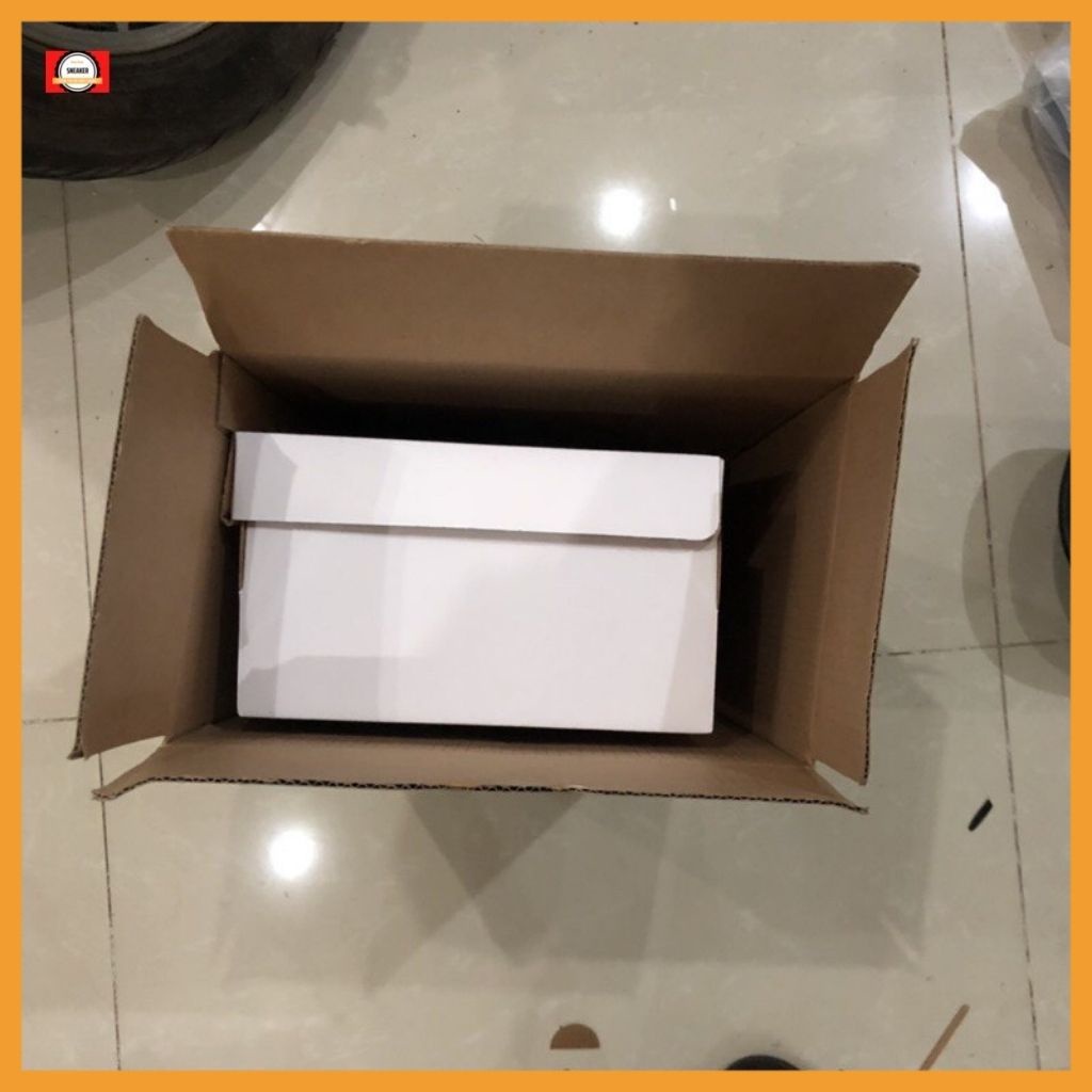 Hộp box bảo vệ hộp giày chống sốc va đập khi giao hàng tráng móp, hư hại, bể vỡ
