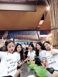 ÁO PHÔNG CHỮ