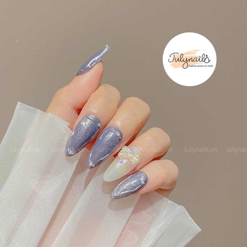 Nailbox thiết kế giá rẻ mắt mèo viền nổi đính ngọc, móng úp thiết kế nb007 julynails.vn