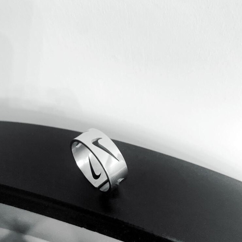 Nhẫn Đeo Tay Kiểu Thể Thao Cá Tính Dành Cho Nam Và Nữ