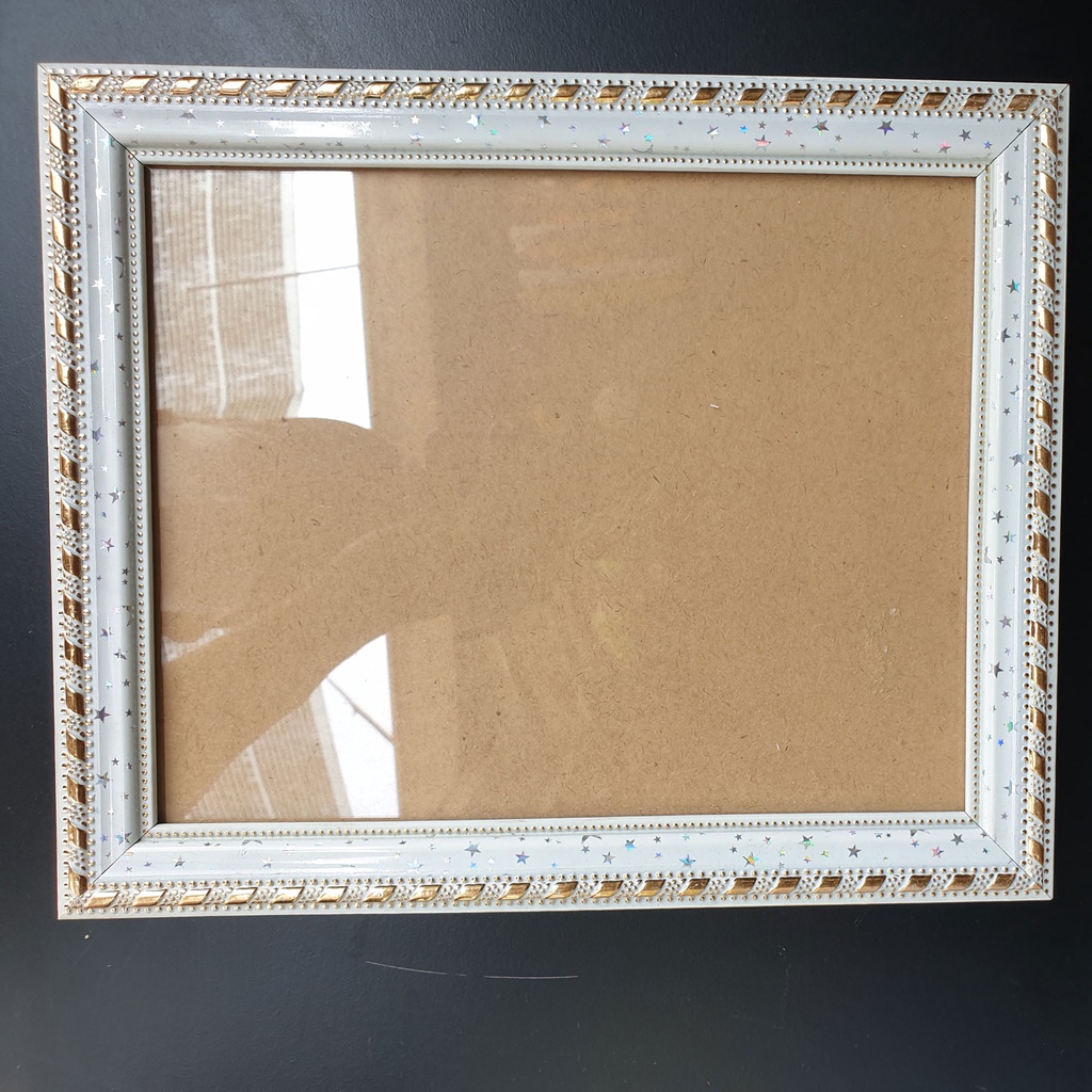 Khung hình thờ màu trắng 20x30 20x25cm, khung ảnh thờ, khung hình treo tường, treo giấy khen