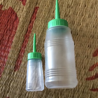 Lọ đựng keo , dầu